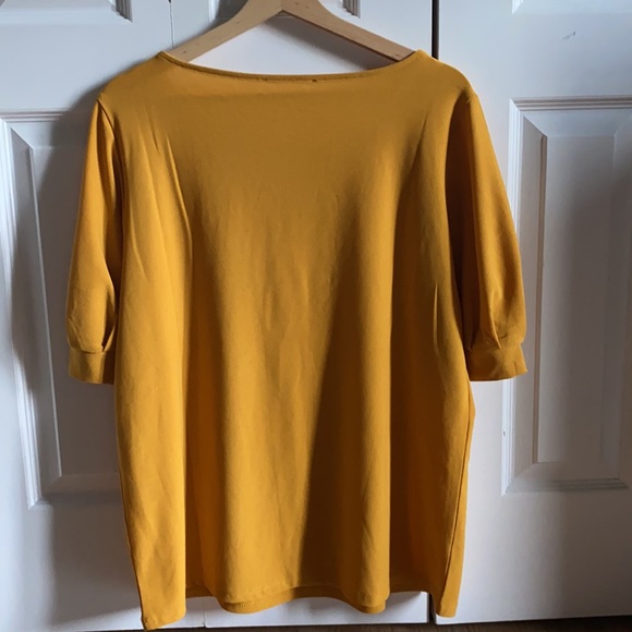 Short sleeve top - Picture 4 of 4